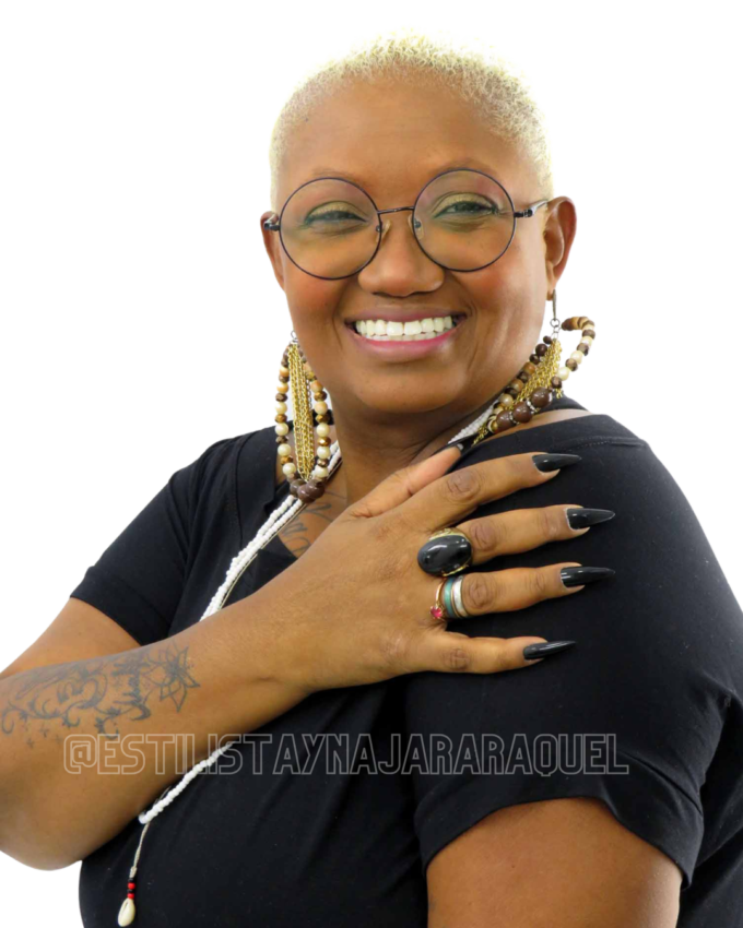 Ynajara Raquel é…